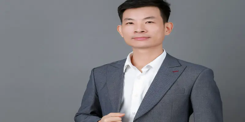Tác giả Robin với niềm đam mê cá cược bất diệt Tác giả Robin với niềm đam mê cá cược bất diệt